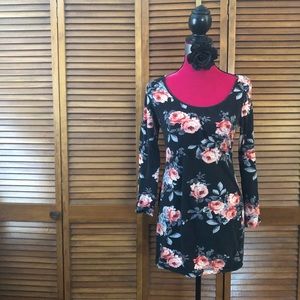 Full Tilt floral tunic